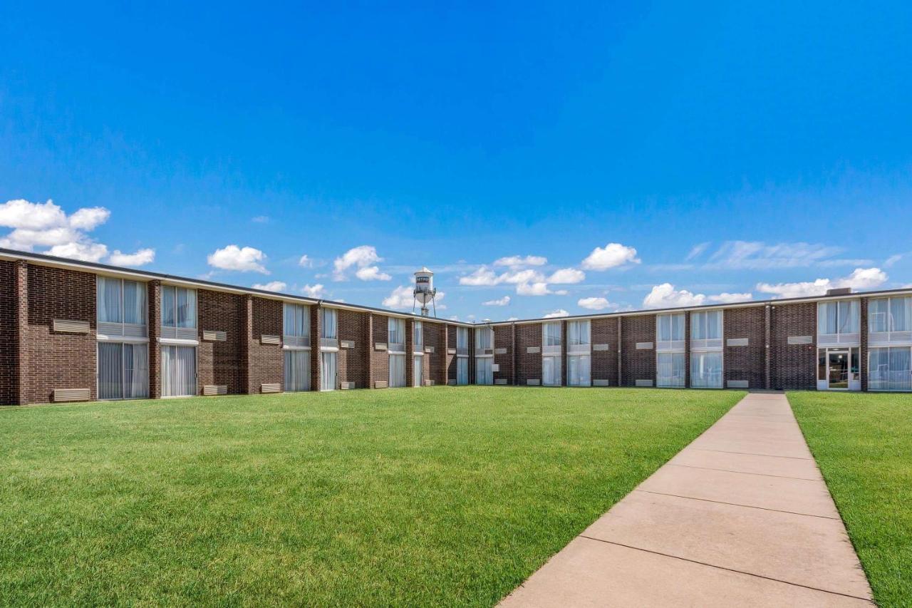 Days Inn By Wyndham Oklahoma City Bricktown Екстер'єр фото