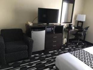 Days Inn By Wyndham Oklahoma City Bricktown Номер фото